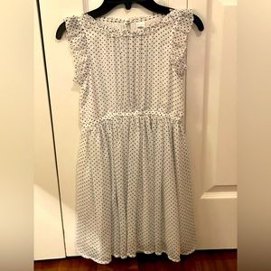 Adorable flowy girls dress mini dots
